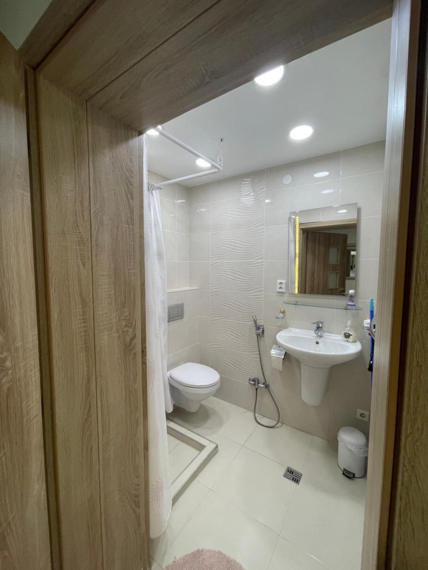 Alia House With Garden In Piestany Villa Ngoại thất bức ảnh